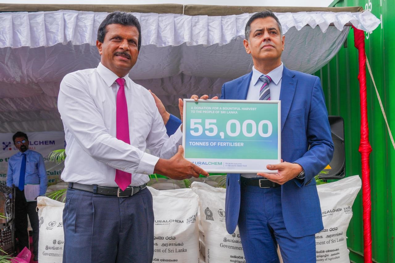 Uralchem Group hands over 55,000 tonnes of humanitarian fertiliser to Sri Lanka